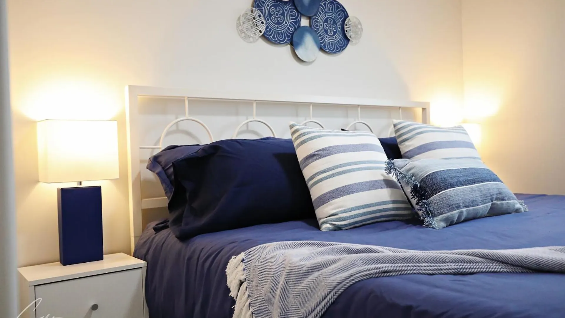 Holiday home Exquisite Oasis With 3 King Beds,Airport,Disney Edmonton